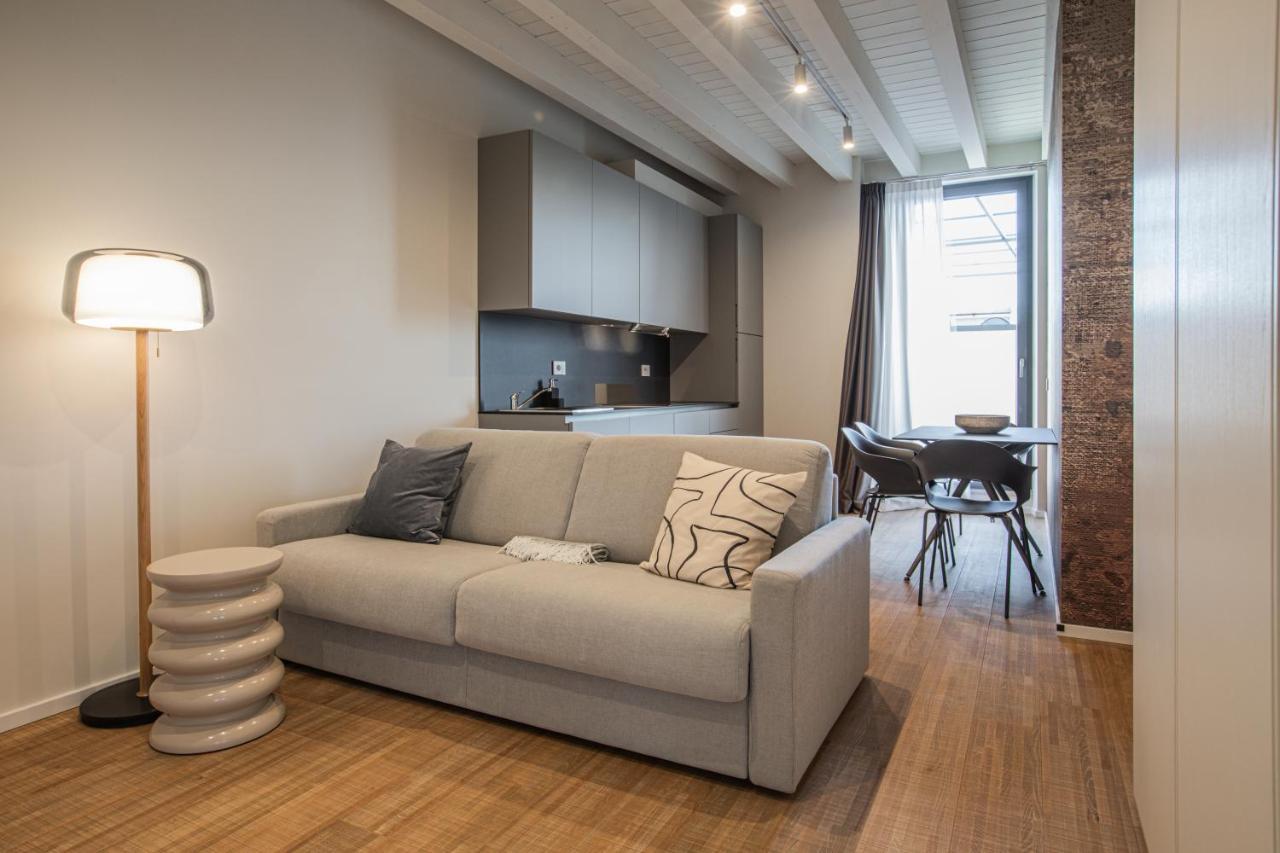 Ah Villaglori Boutique Apartments Brescia Bagian luar foto